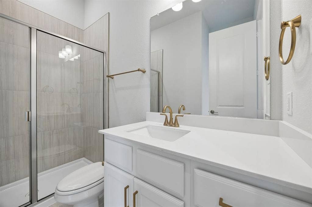4620 Bishop Street, McKinney, TX 75071 4620 Bishop Street, McKinney, TX 75071