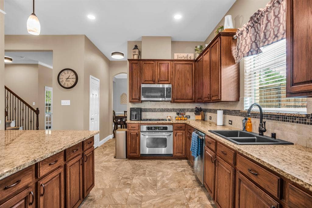 1420 Timber Ridge Drive, Allen, TX 75002 1420 Timber Ridge Drive, Allen, TX 75002