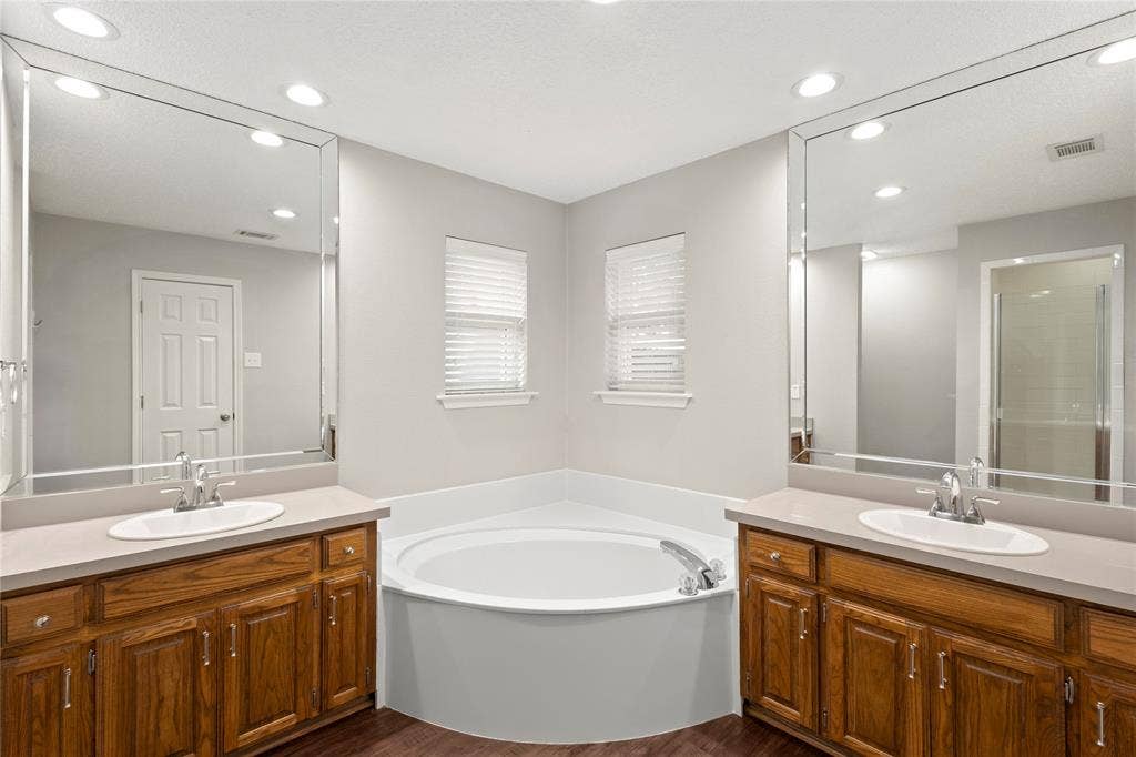 113 Morene Avenue, Waxahachie, TX 75165 113 Morene Avenue, Waxahachie, TX 75165