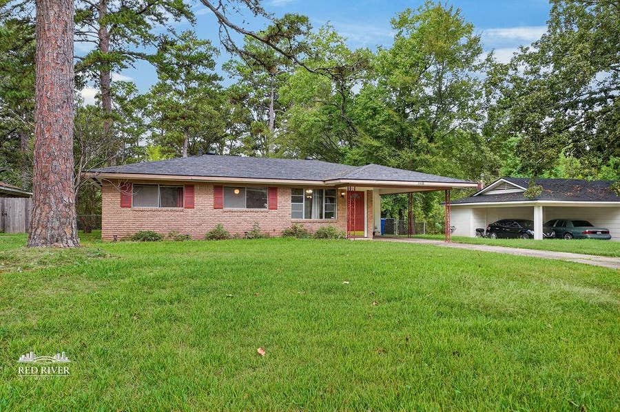 Property photo for 9438 Kroetz Drive, Shreveport, LA