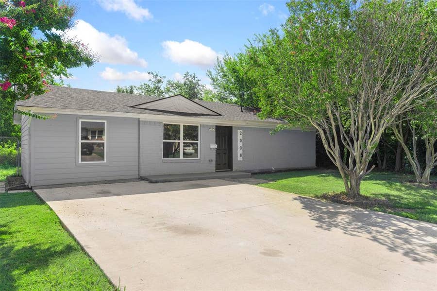 Property photo for 2008 Del Oak, Mesquite, TX