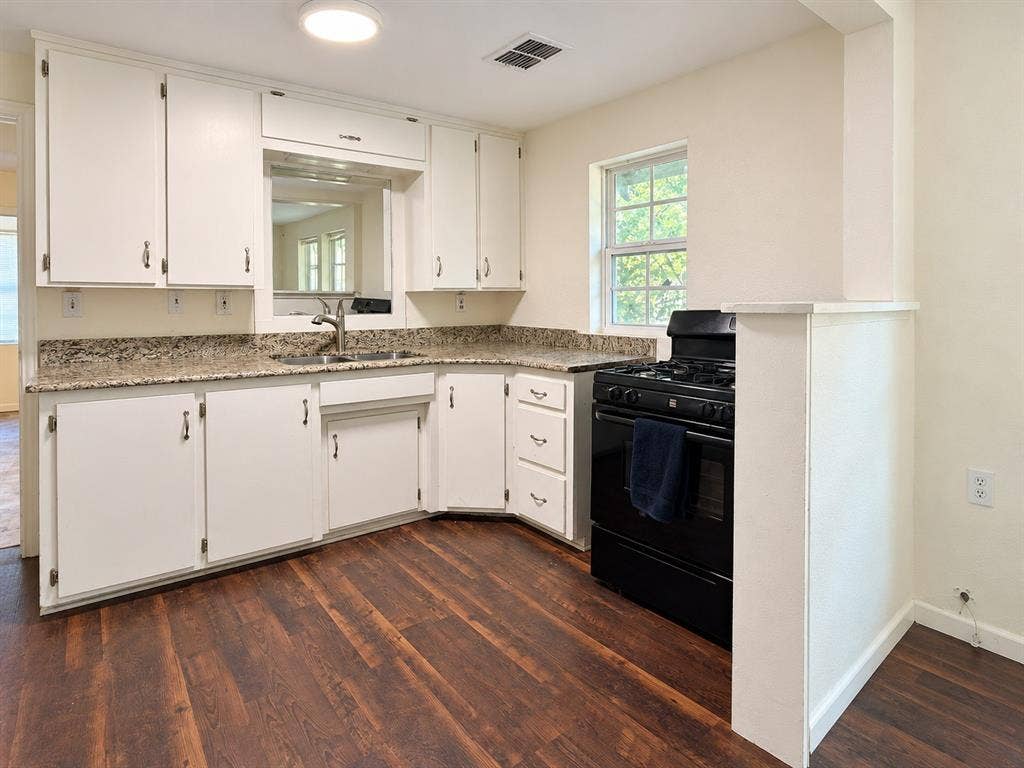501 Eureka Street, Weatherford, TX 76086