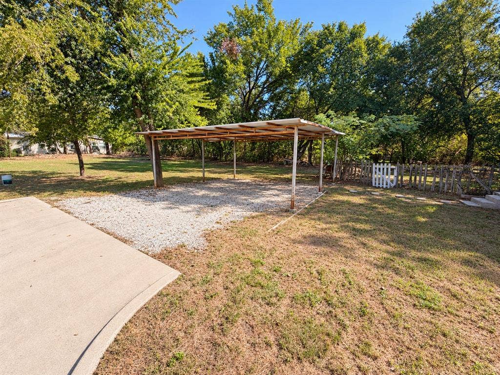 501 Eureka Street, Weatherford, TX 76086