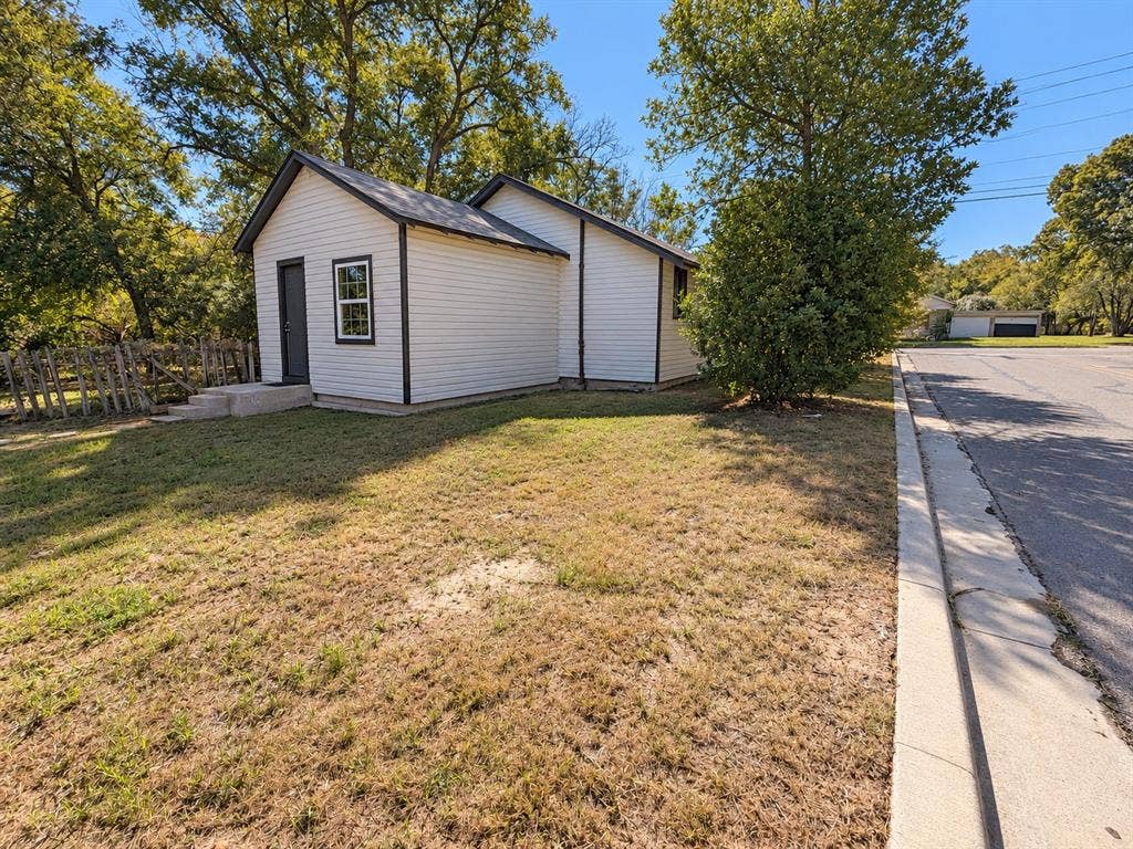 501 Eureka Street, Weatherford, TX 76086