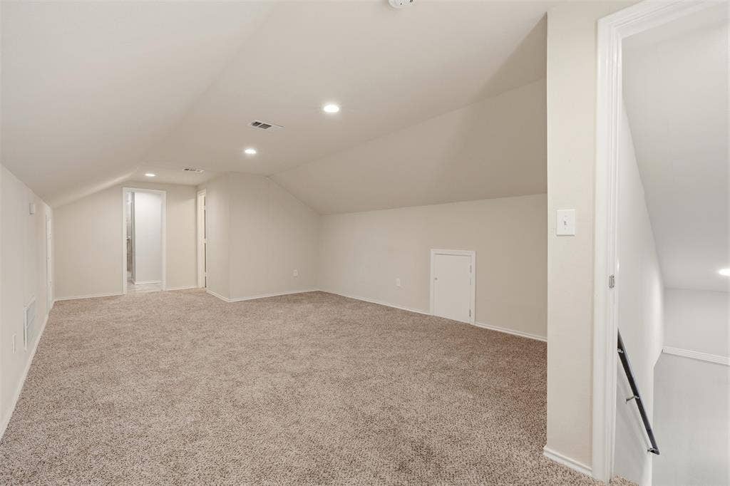 9221 Plano Road, Dallas, TX 75238 9221 Plano Road, Dallas, TX 75238