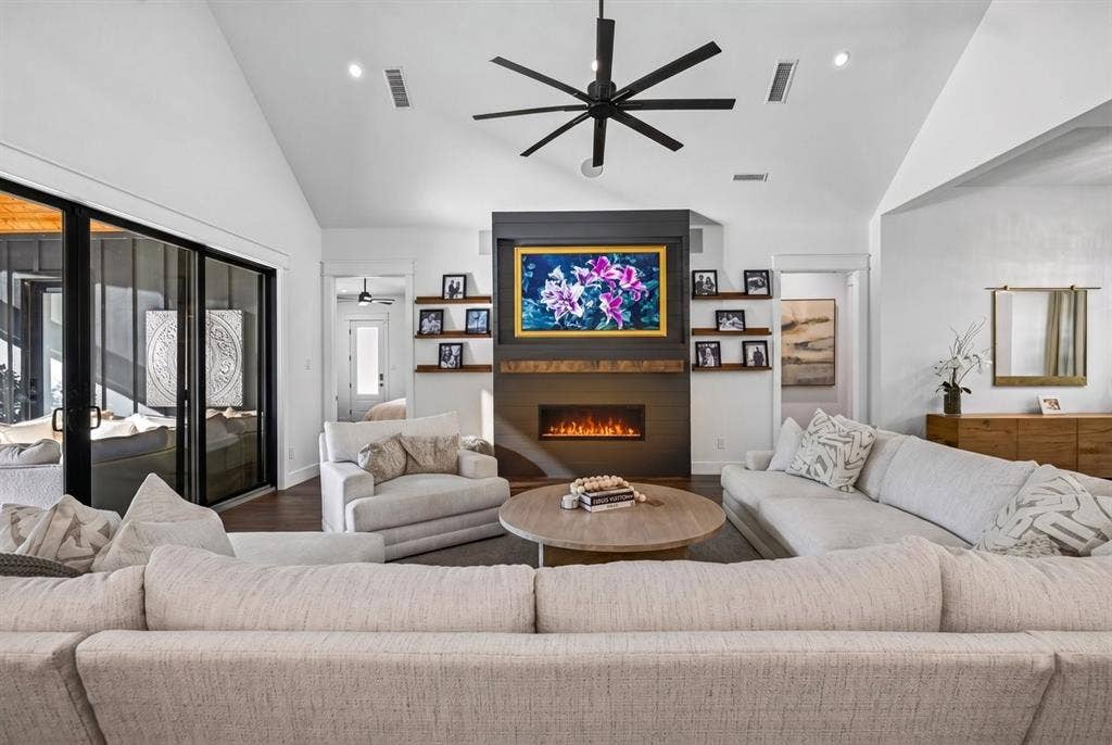 104 Oakbend Trail, Mabank, TX 75147 Living room with electric fireplace with heater.