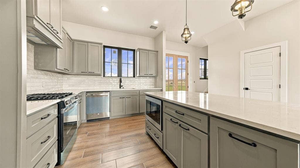 1036 Monarch Court, Poolville, TX 76487 1036 Monarch Court, Poolville, TX 76487