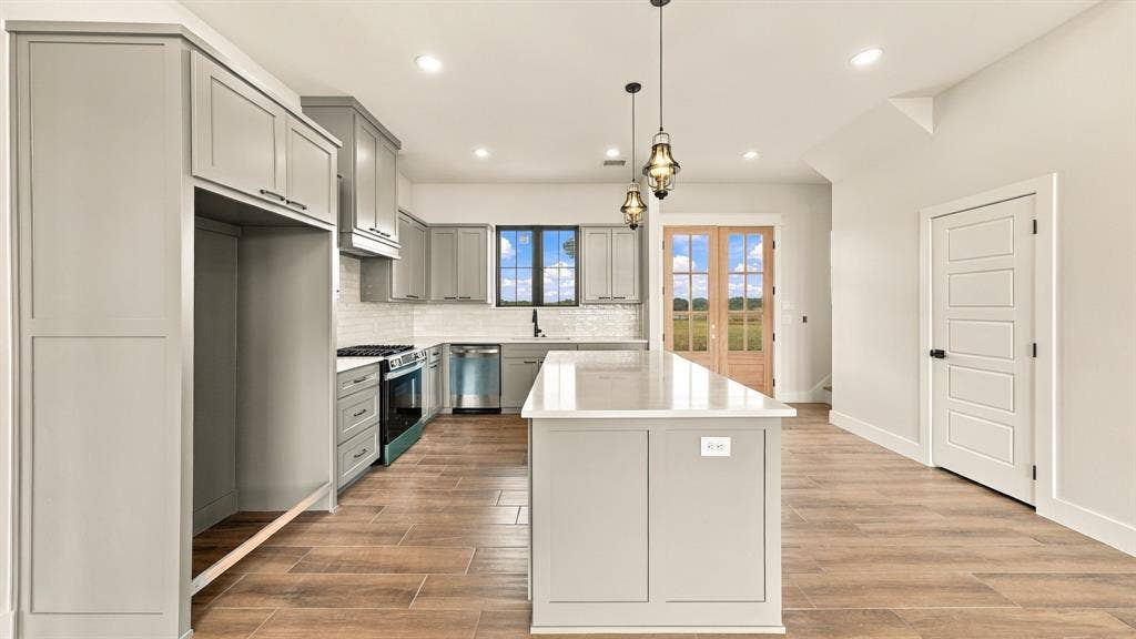 1036 Monarch Court, Poolville, TX 76487 1036 Monarch Court, Poolville, TX 76487