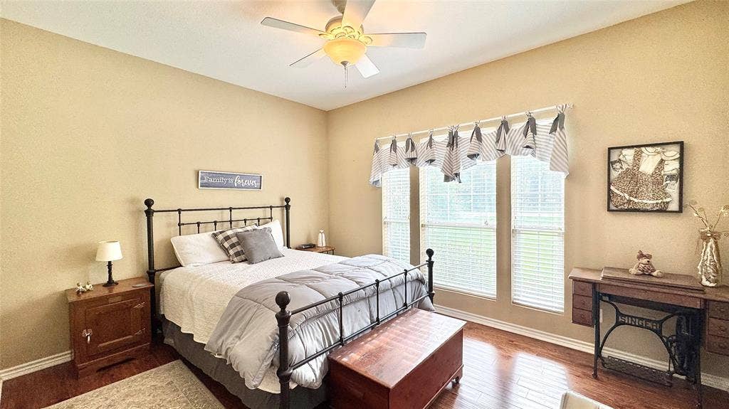 115 Meadowood Road, Enchanted Oaks, TX 75156 115 Meadowood Road, Enchanted Oaks, TX 75156