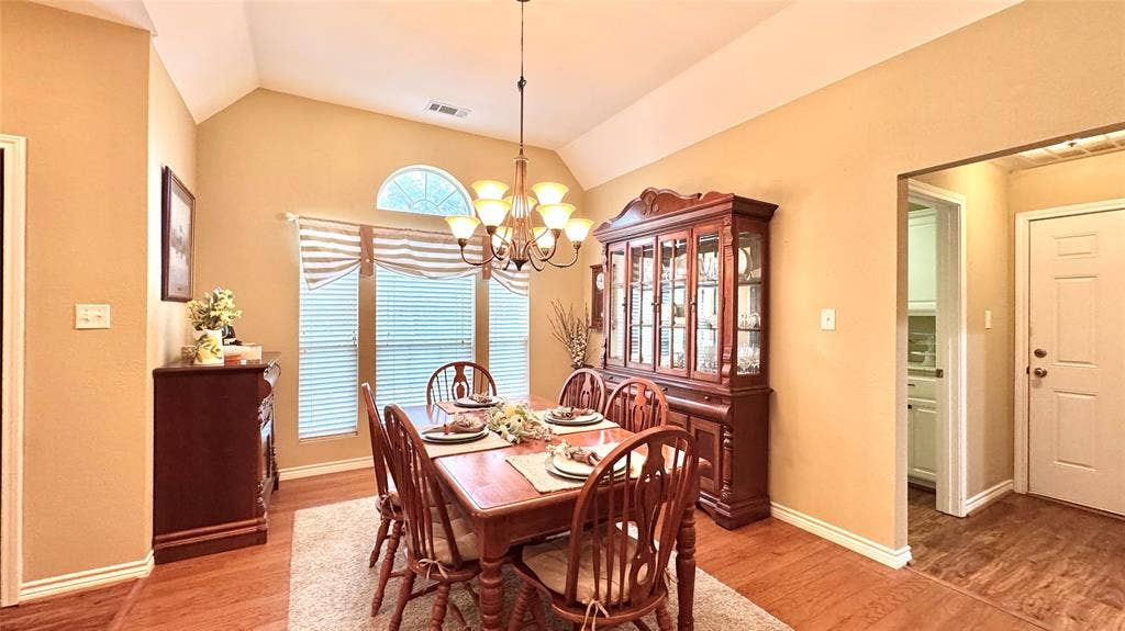 115 Meadowood Road, Enchanted Oaks, TX 75156 115 Meadowood Road, Enchanted Oaks, TX 75156