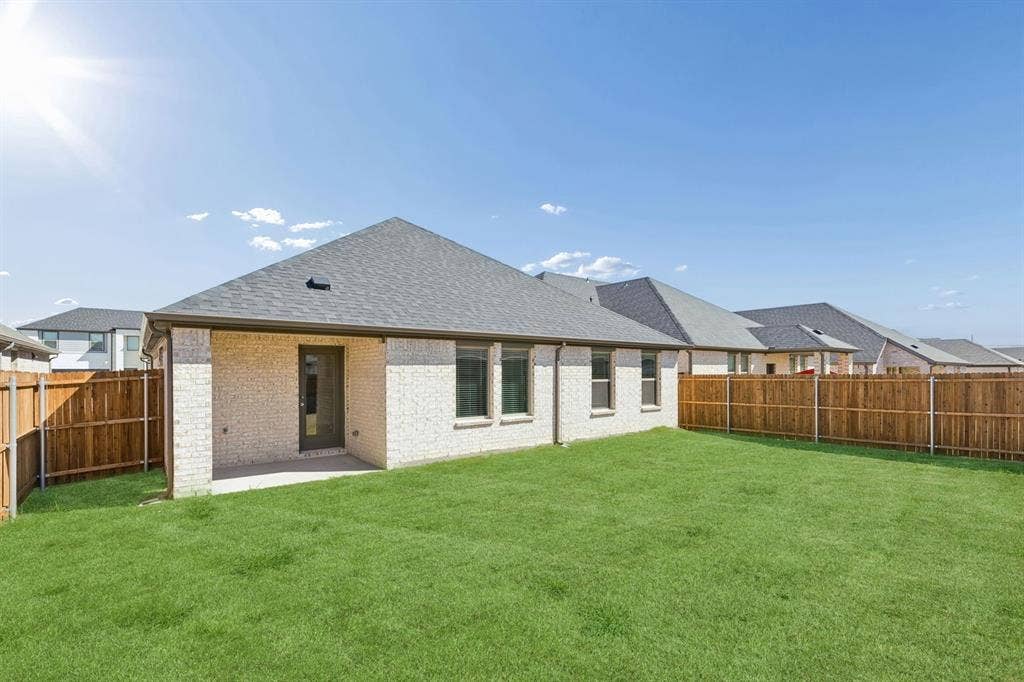 4107 Fork Drive, Farmersville, TX 75442 Covered Patio in the Harrison home plan – REPRESENTATIVE PHOTO