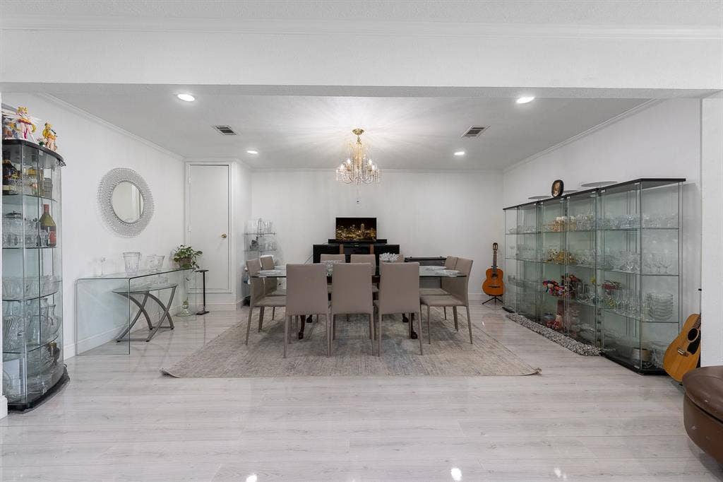 2546 Havenhurst Street, Farmers Branch, TX 75234 2546 Havenhurst Street, Farmers Branch, TX 75234