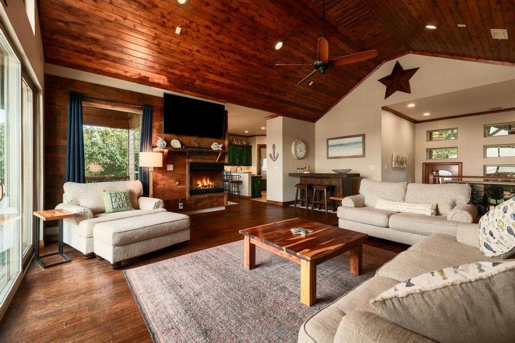 124 Eagleview Circle, Pottsboro, TX 75076