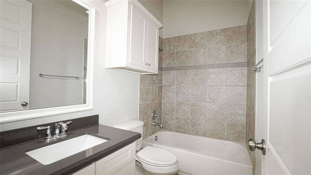 790 York Drive, Rockwall, TX 75087 790 York Drive, Rockwall, TX 75087