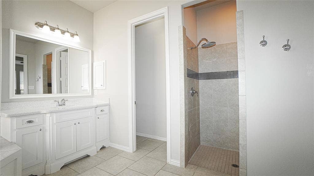 790 York Drive, Rockwall, TX 75087 790 York Drive, Rockwall, TX 75087