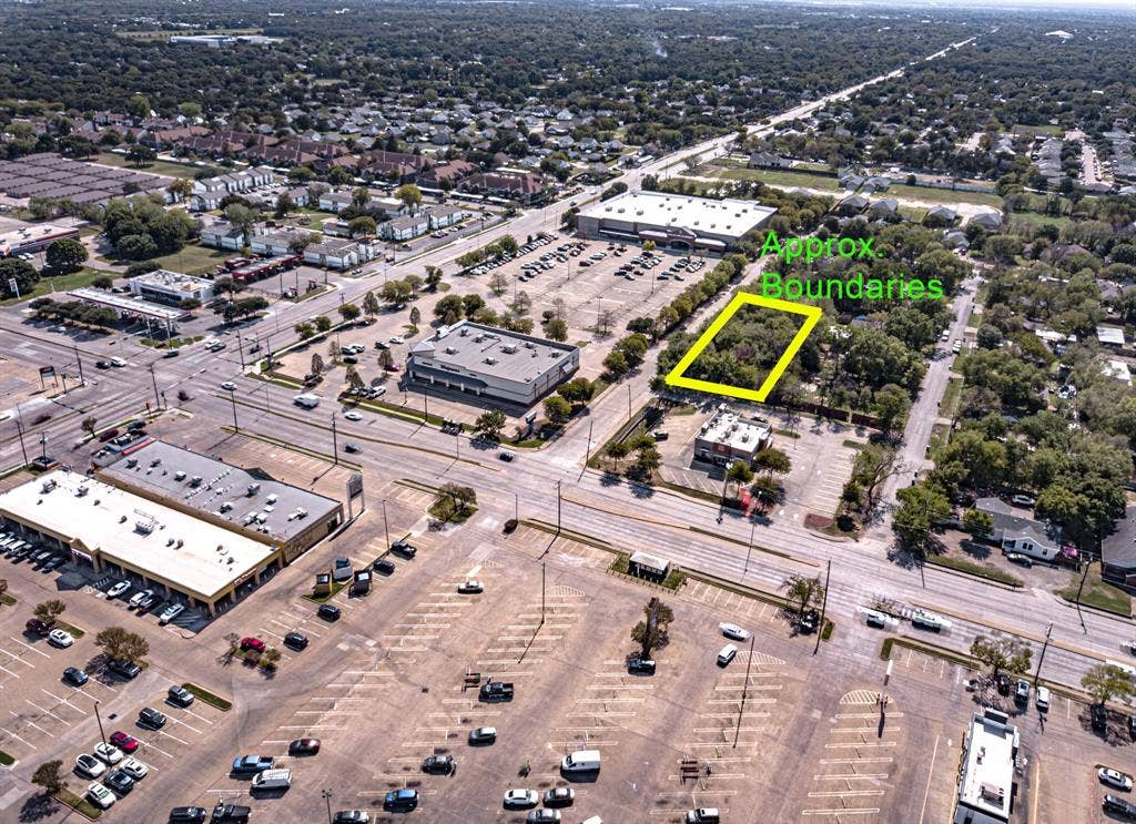 1233 Barredo Street, Dallas, TX 75217