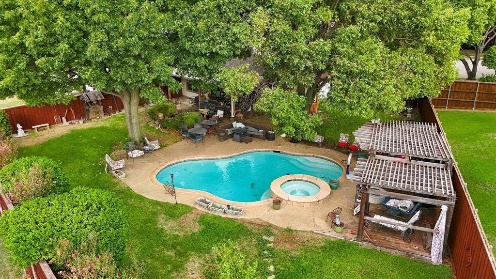 1906 Chapel Cove, Rowlett, TX 75088 1906 Chapel Cove, Rowlett, TX 75088