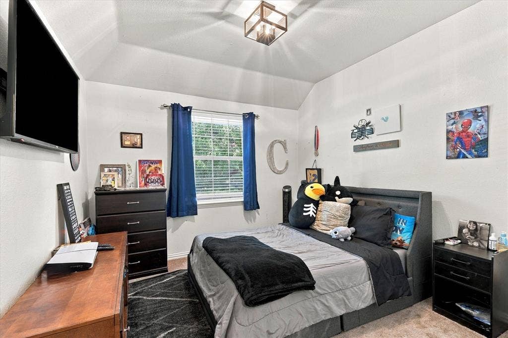 1906 Chapel Cove, Rowlett, TX 75088 Upstairs spare bedroom #3.
