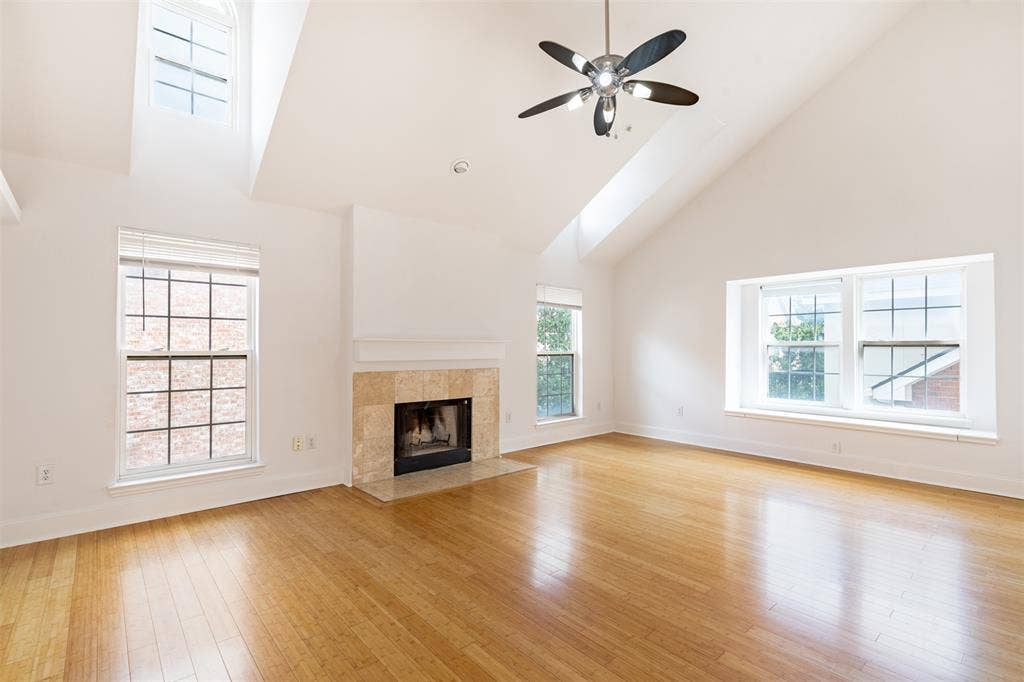 5713 Lewis Street, Dallas, TX 75206 5713 Lewis Street, Dallas, TX 75206