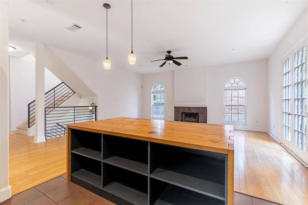 5713 Lewis Street, Dallas, TX 75206 5713 Lewis Street, Dallas, TX 75206
