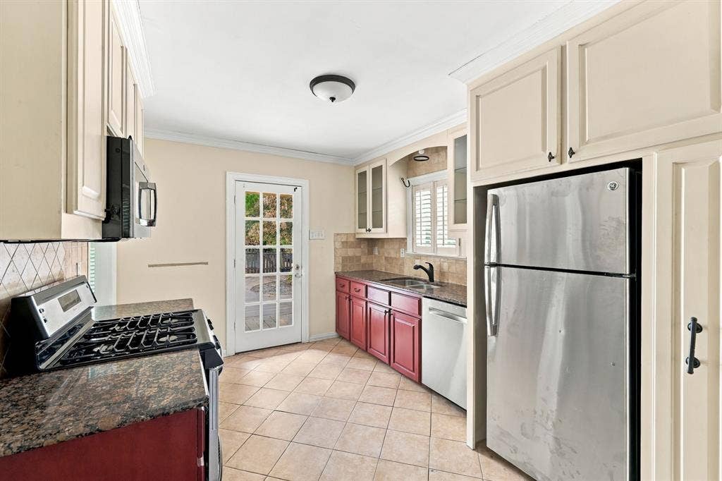 1403 Tranquilla Drive, Dallas, TX 75218