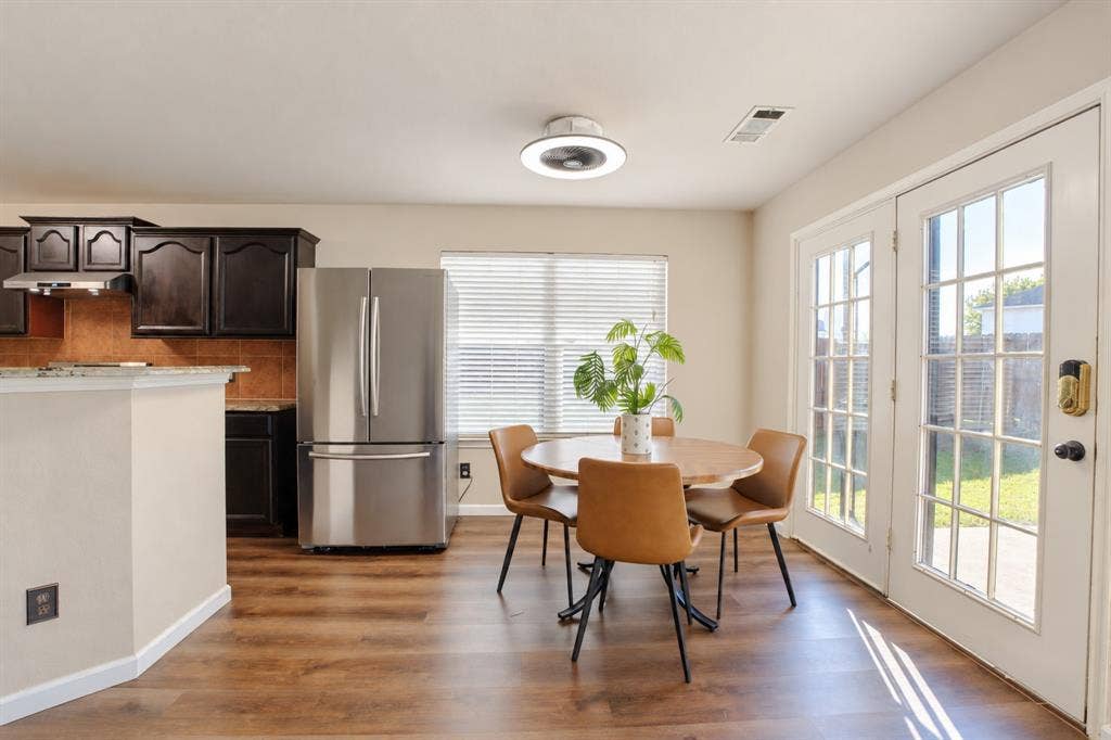 125 Lanshire Drive, Rockwall, TX 75032 125 Lanshire Drive, Rockwall, TX 75032