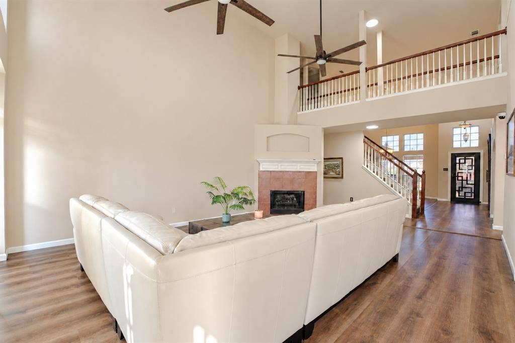 125 Lanshire Drive, Rockwall, TX 75032 125 Lanshire Drive, Rockwall, TX 75032
