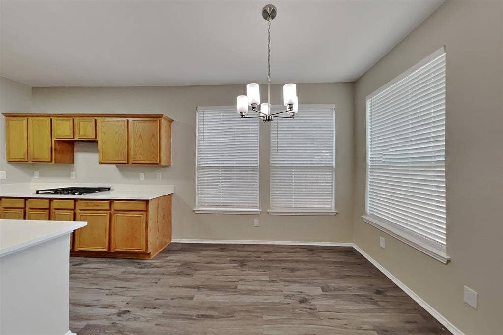 4710 Lincolnshire Drive, Grand Prairie, TX 75052