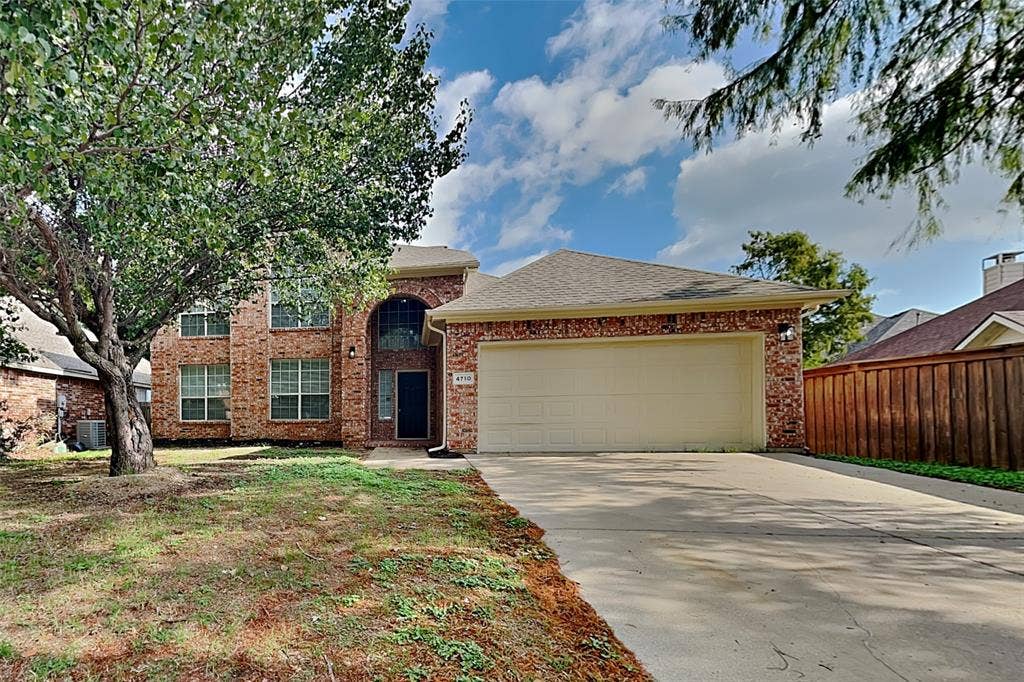 4710 Lincolnshire Drive, Grand Prairie, TX 75052