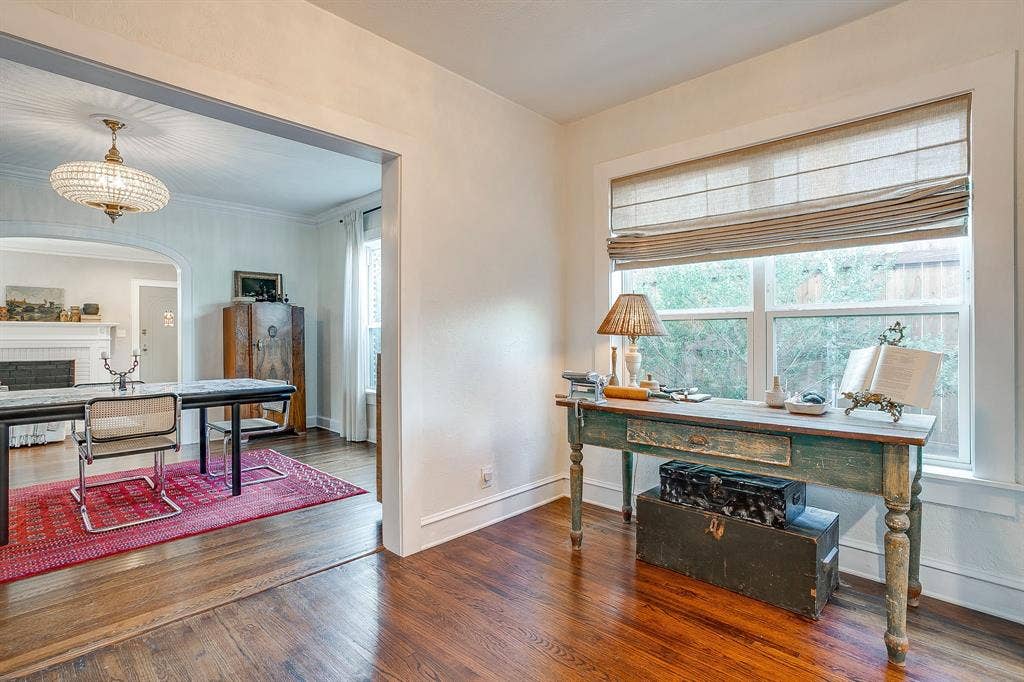 2711 Scott Avenue, Fort Worth, TX 76103 2711 Scott Avenue, Fort Worth, TX 76103