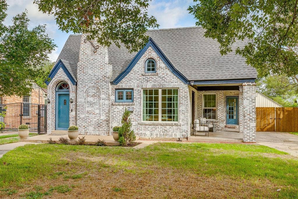 2711 Scott Avenue, Fort Worth, TX 76103 2711 Scott Avenue, Fort Worth, TX 76103