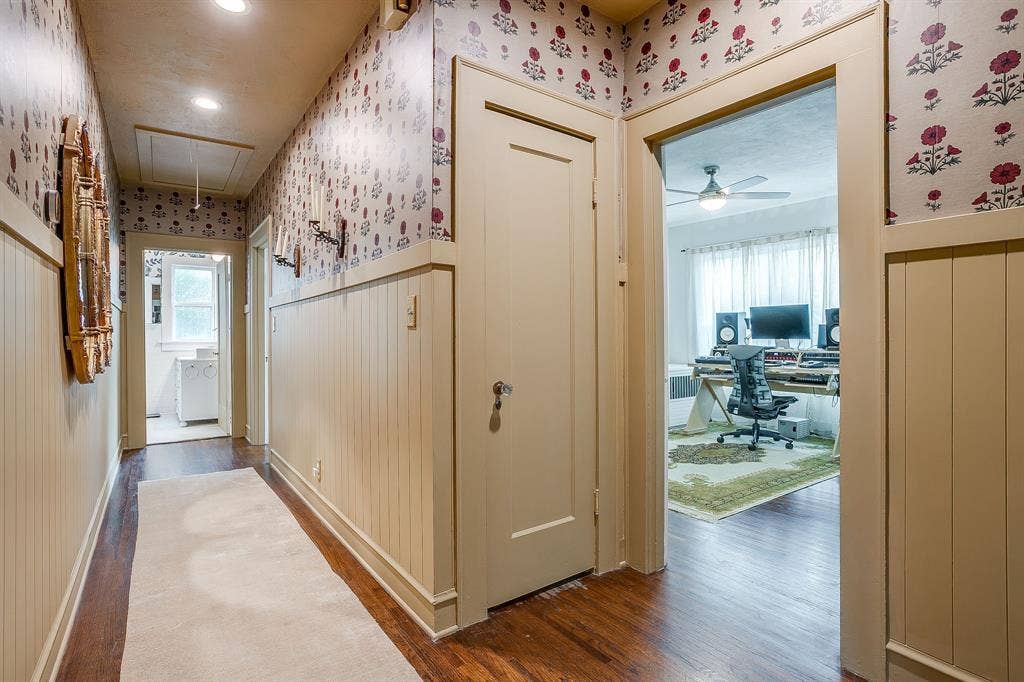 2711 Scott Avenue, Fort Worth, TX 76103 2711 Scott Avenue, Fort Worth, TX 76103