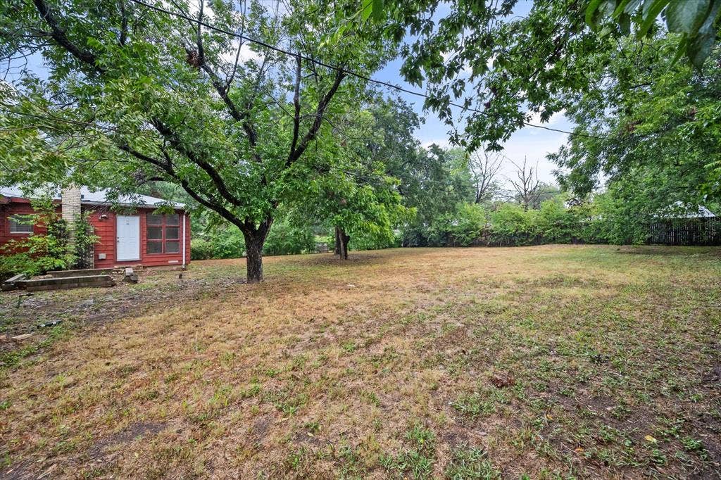 2716 Scruggs Park Drive, Richland Hills, TX 76118