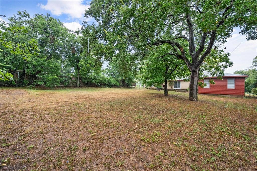 2716 Scruggs Park Drive, Richland Hills, TX 76118