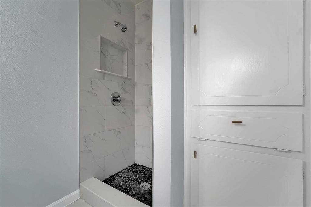 4430 Windsor Drive, Garland, TX 75042 4430 Windsor Drive, Garland, TX 75042