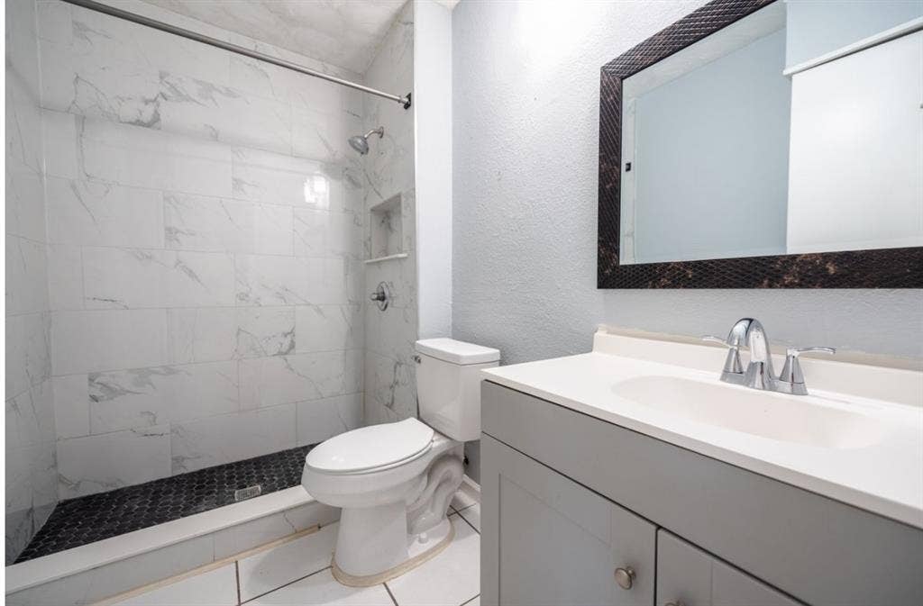 4430 Windsor Drive, Garland, TX 75042 4430 Windsor Drive, Garland, TX 75042