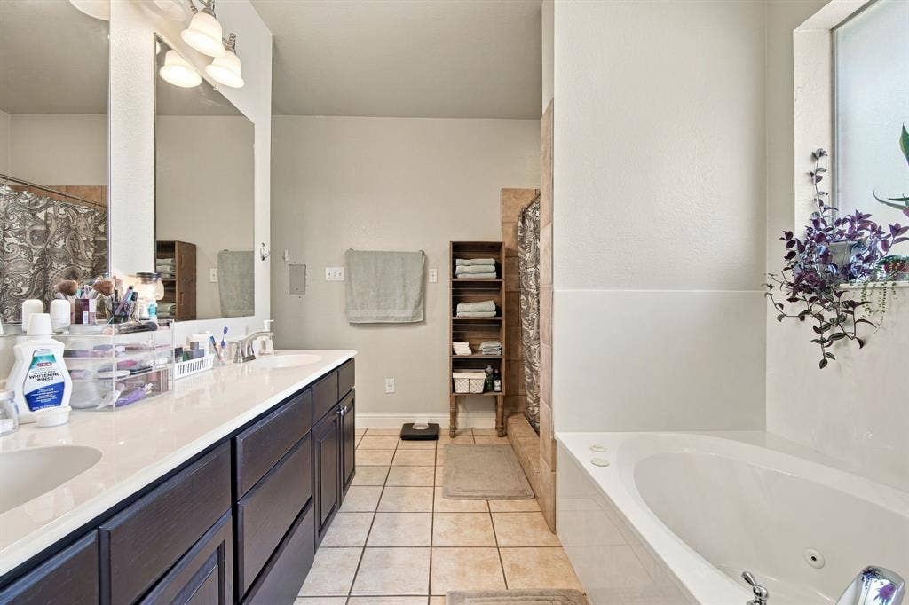1460 Palmyra Road, Palmer, TX 75152 1460 Palmyra Road, Palmer, TX 75152