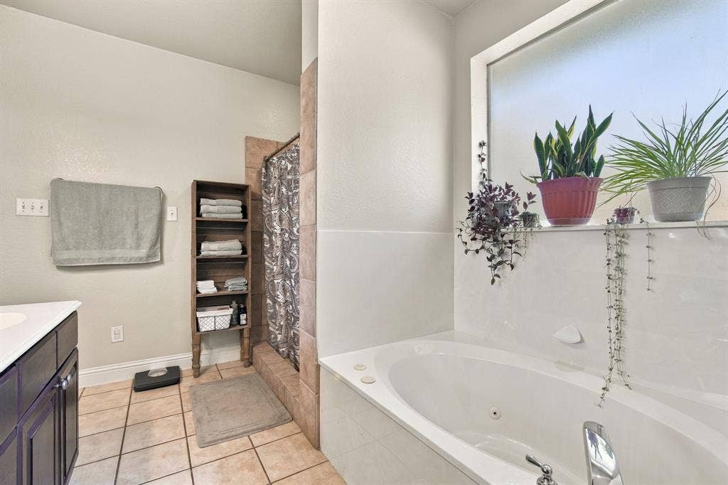 1460 Palmyra Road, Palmer, TX 75152 1460 Palmyra Road, Palmer, TX 75152