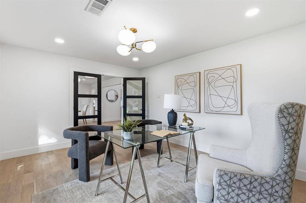 7031 Hunters Ridge Drive, Dallas, TX 75248 7031 Hunters Ridge Drive, Dallas, TX 75248