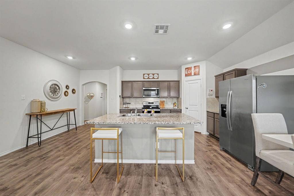 1901 Crimson Avenue, Farmersville, TX 75442 1901 Crimson Avenue, Farmersville, TX 75442