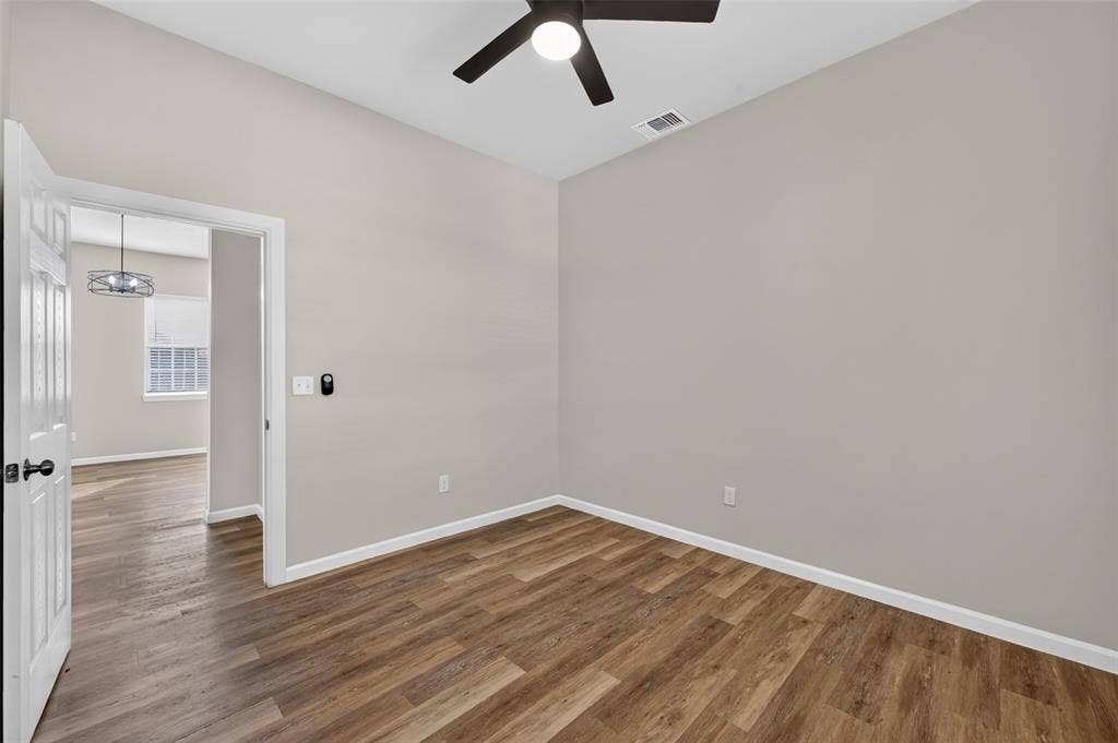 711 W Munson Street, Denison, TX 75020