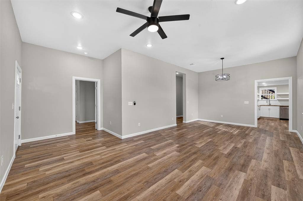 711 W Munson Street, Denison, TX 75020