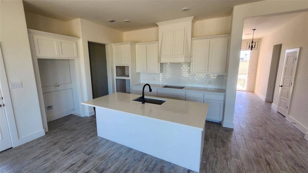 124 Legends Way, Bridgeport, TX 76426