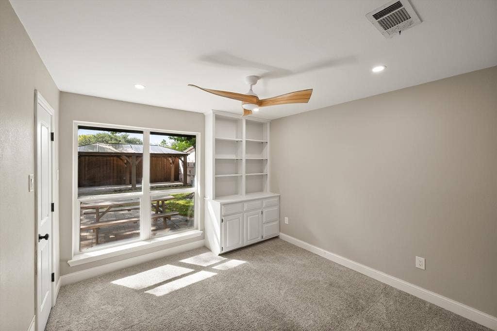 Office or bedroom