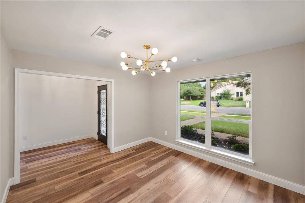 309 Quail Crest Drive, Bedford, TX 76021