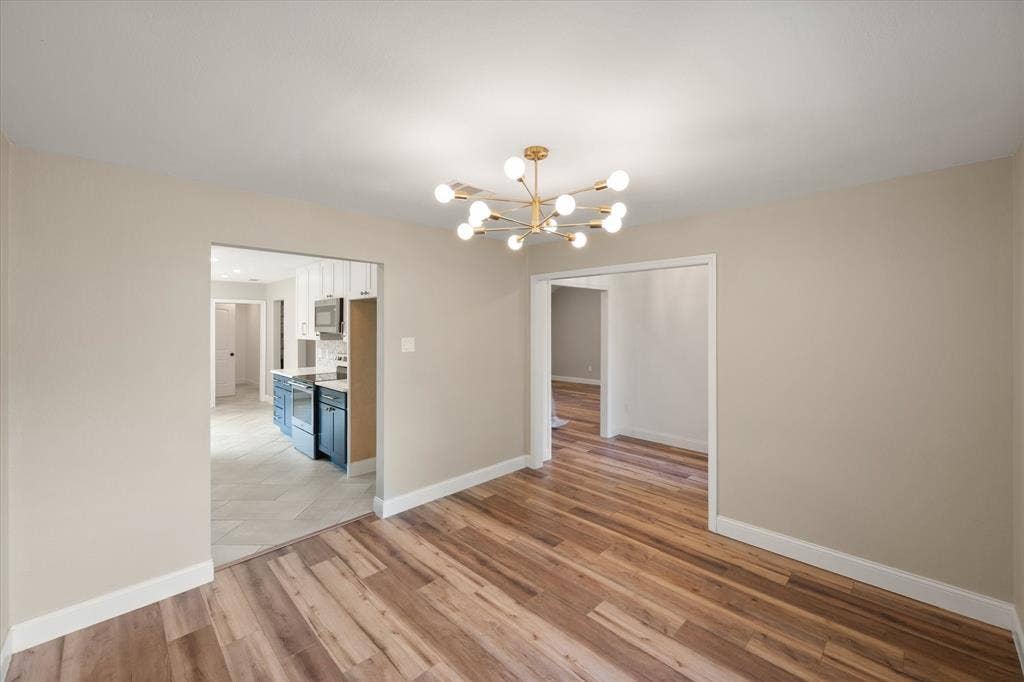 309 Quail Crest Drive, Bedford, TX 76021