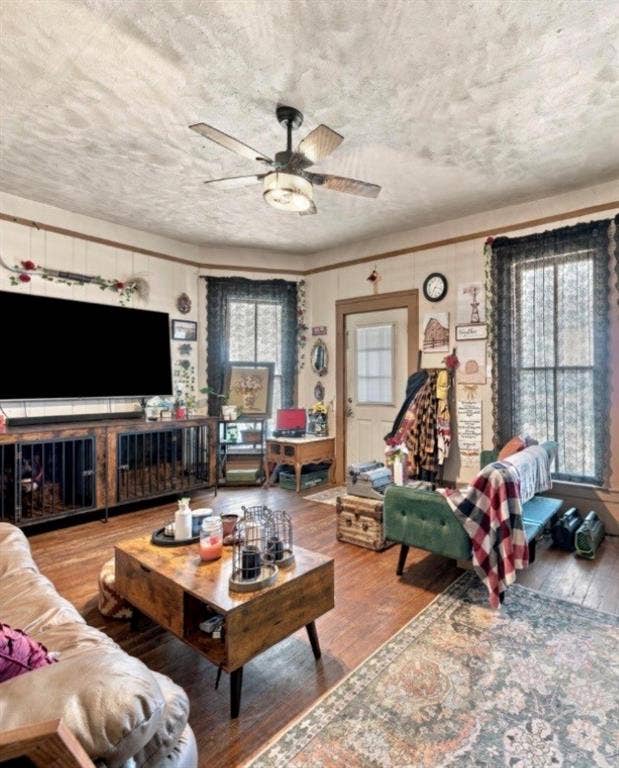 2183 Greig Drive, Robinson, TX 76706