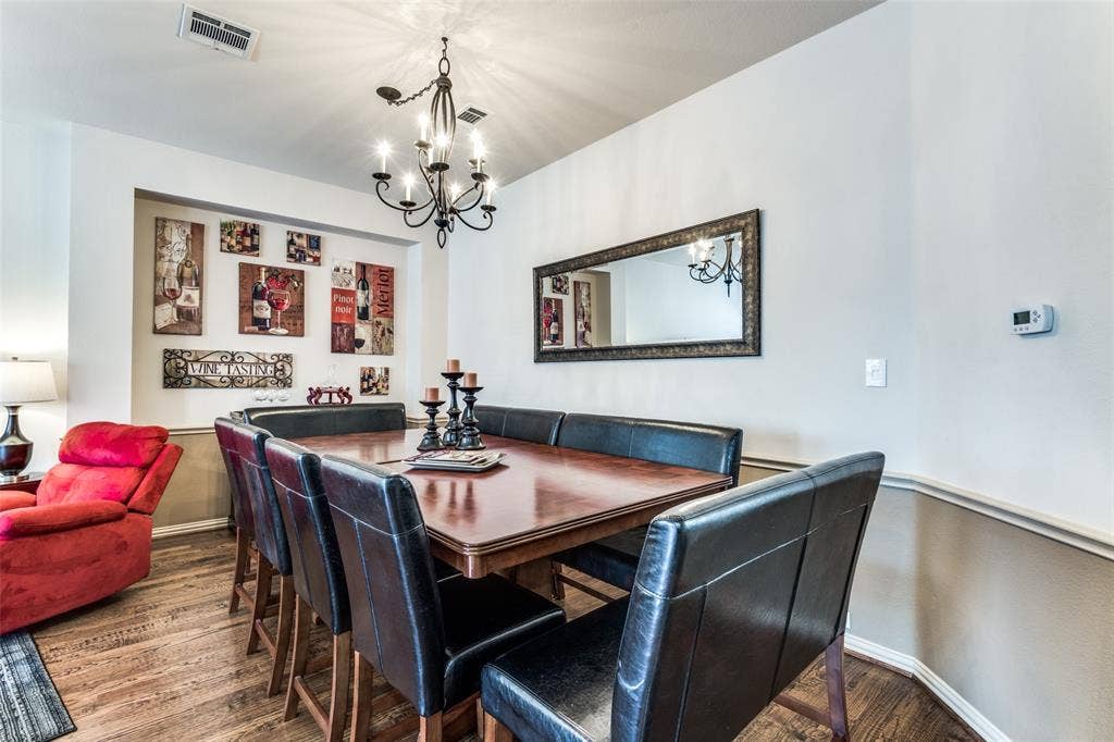3833 Marcillia Circle, Irving, TX 75038 3833 Marcillia Circle, Irving, TX 75038