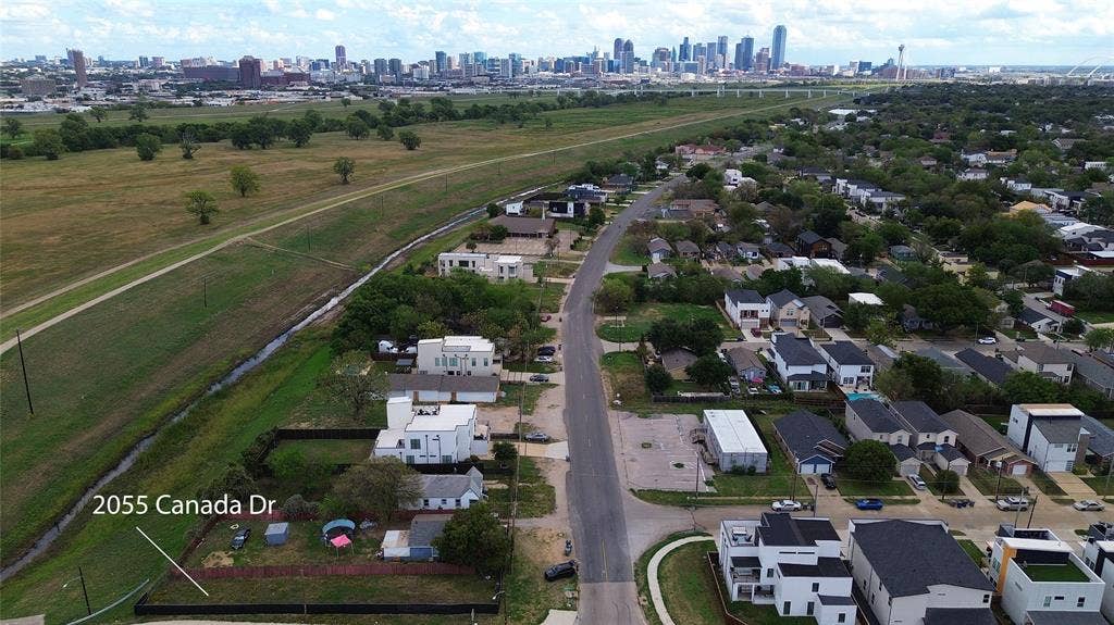 2055 Canada Drive, Dallas, TX 75212 2055 Canada Drive, Dallas, TX 75212