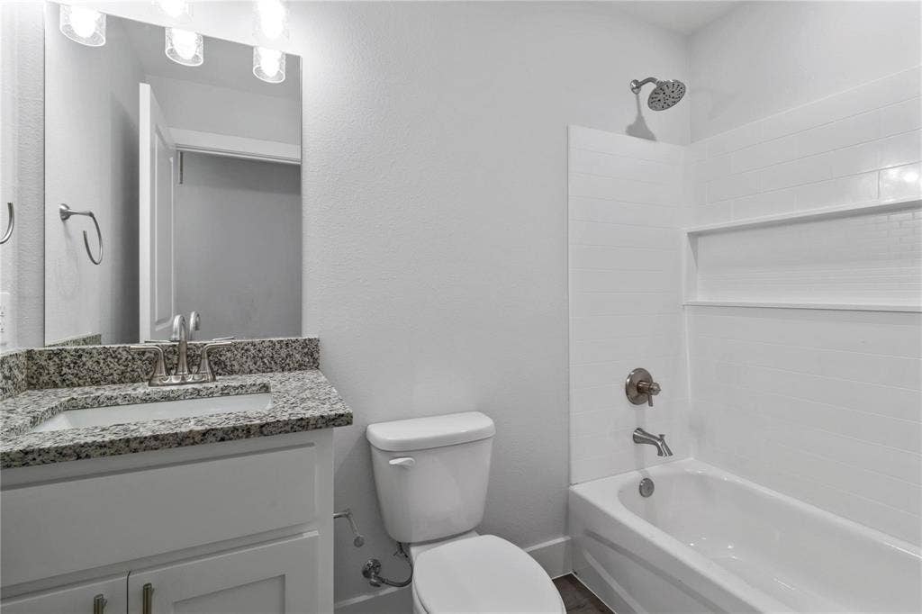 406 W 6th Street, #2, Bonham, TX 75418
